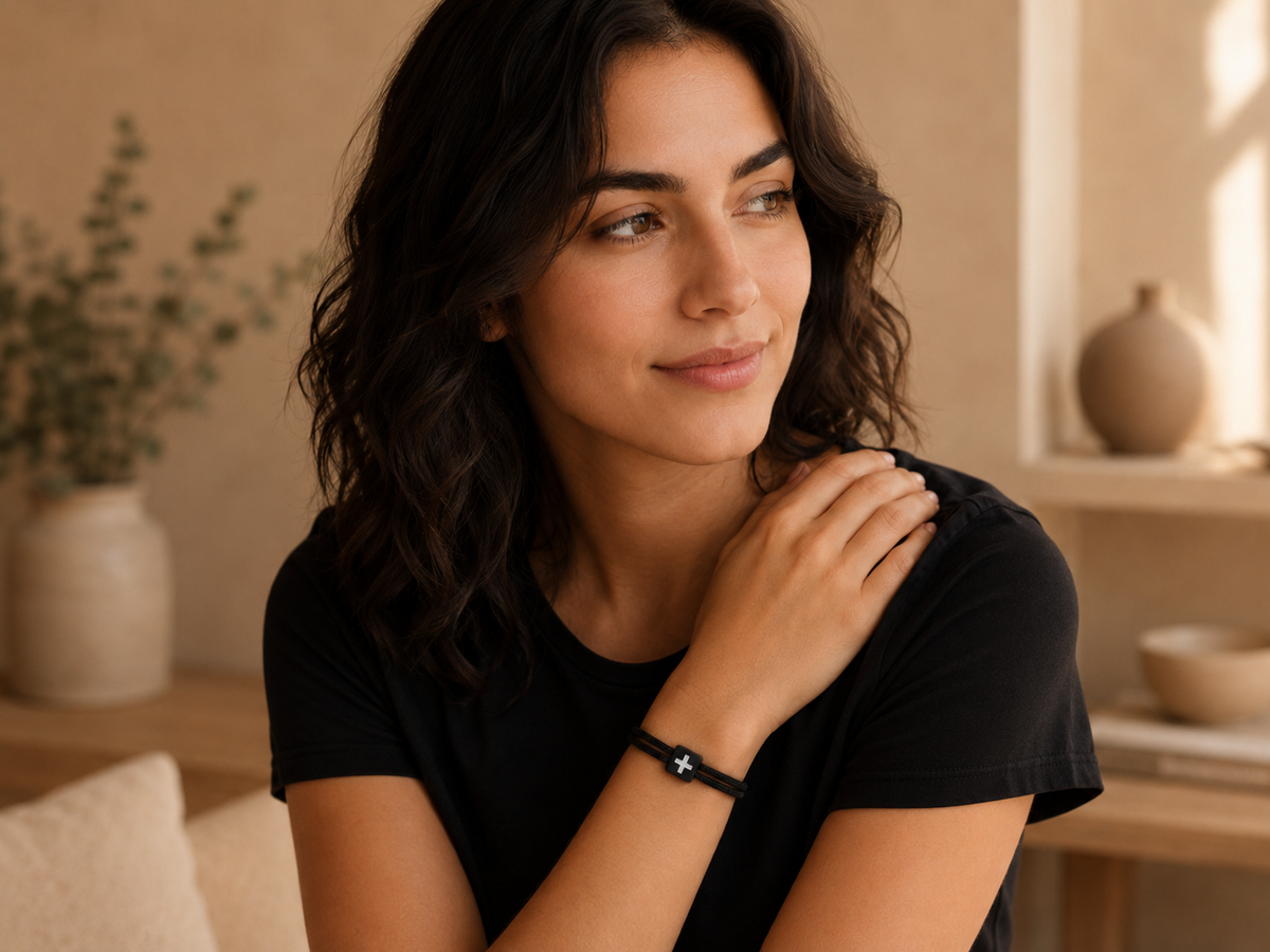 Faith Anchor Bracelet